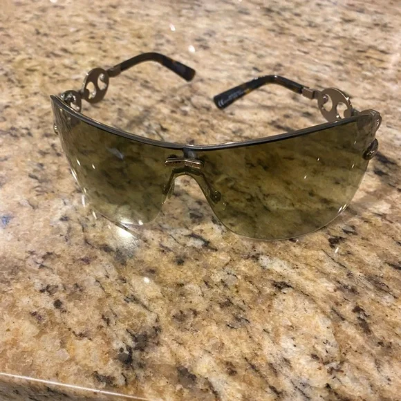 Gucci | Accessories | Gucci Wrap Around Shield Blade 